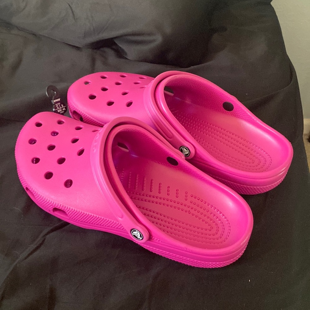 pink crocs, new never worn. size 13 men’s